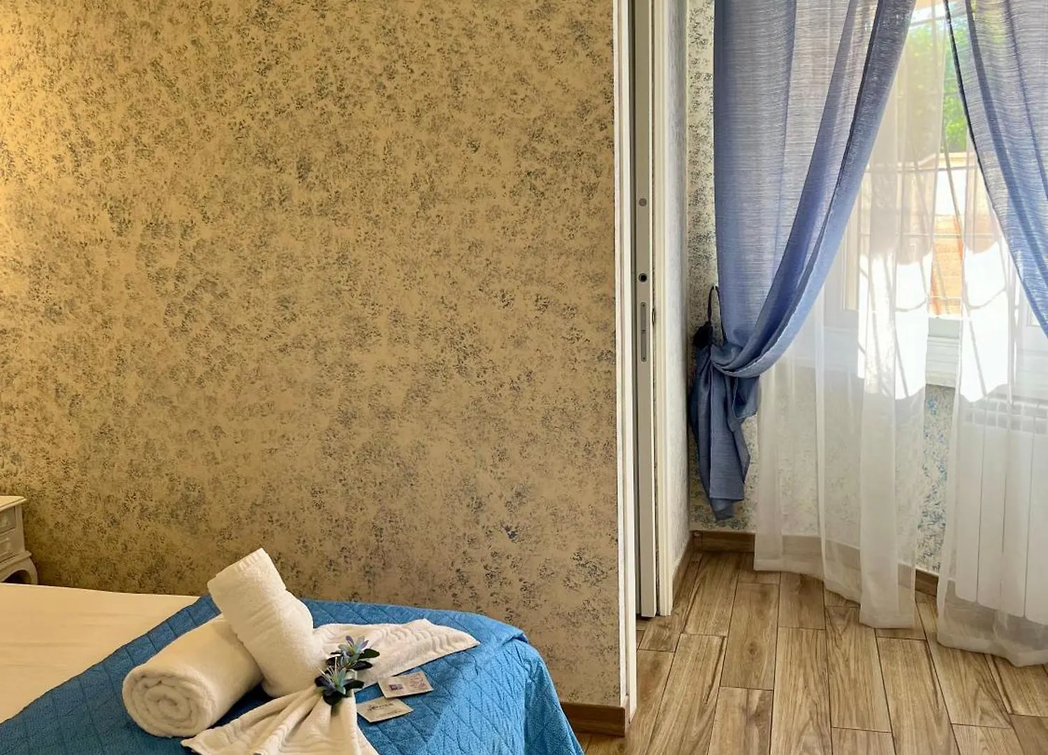 Paganino Rooms Fiumicino