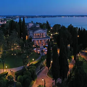 Cortine Palace Relais Chateaux Hotel Sirmione